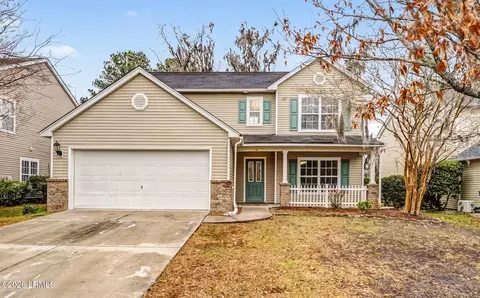 70 Shadow Moss Dr, Beaufort, SC 29906