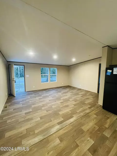 224 Broad River Blvd, Burton, SC 29906