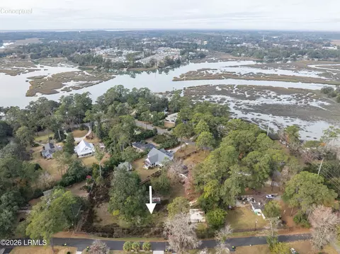 105 Whitfield St, Beaufort, SC 29902