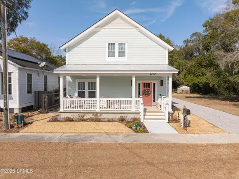 1707 Duke St, Beaufort, SC 29902