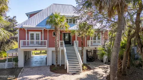 45 Ocean Marsh Ln, Saint Helena Island, SC 29920
