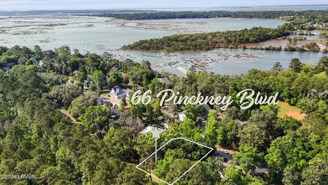 66 Pinckney Blvd, Port Royal, SC 29902