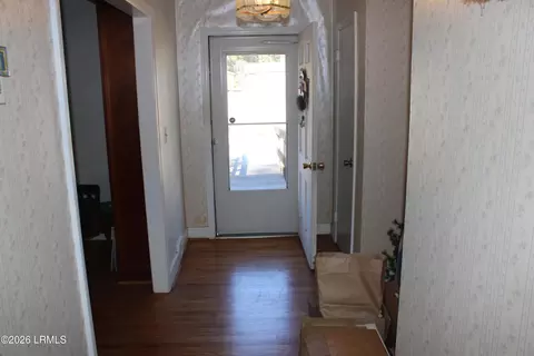 Entry Way - 603 4th St W, Hampton, SC 29924 photo 1 of 1