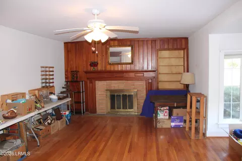 Living - 603 4th St W, Hampton, SC 29924 photo 1 of 1