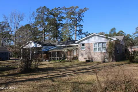 Exterior - 603 4th St W, Hampton, SC 29924 photo 2 of 2