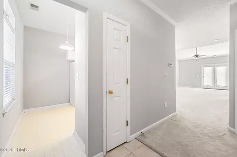 Entry Way - 81 3rd Ave, Bluffton, SC 29910 photo 2 of 2