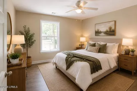 Bedroom - 310 Kathy Ave, Hampton, SC 29924 photo 2 of 6