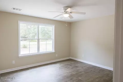Bedroom - 310 Kathy Ave, Hampton, SC 29924 photo 1 of 6
