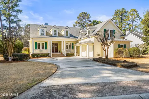 164 Dataw Dr, Saint Helena Island, SC 29920