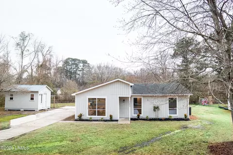 3093 Clydesdale Cir, Beaufort, SC 29906