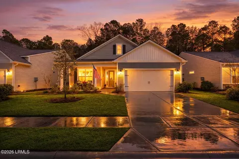 37 Carolina Oaks Ave, Bluffton, SC 29910
