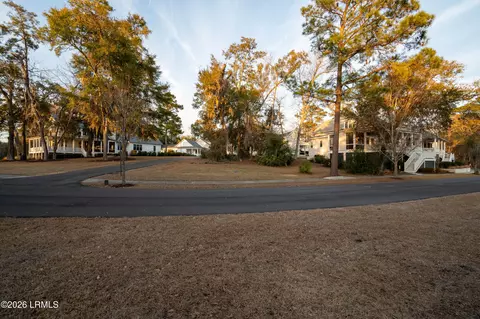 21 Old Bethel, Beaufort, SC 29906