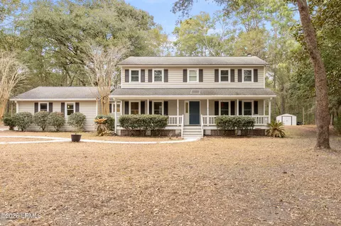 11 Redwood Ln, Beaufort, SC 29907