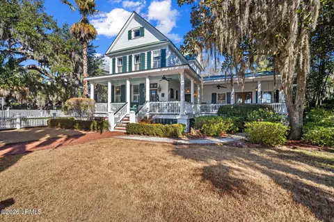 1307 Bay St, Beaufort, SC 29902