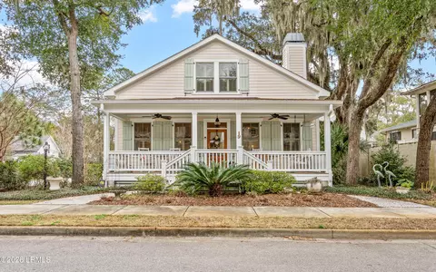 19 Jade St, Beaufort, SC 29907
