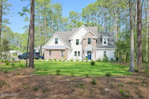 30 Wade Hampton Dr, Beaufort, SC 29907