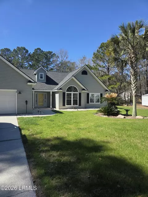 7 Susan Ct, Beaufort, SC 29907