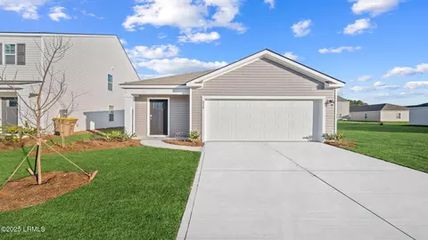 53 Bottom Board Ct, Ridgeland, SC 29936