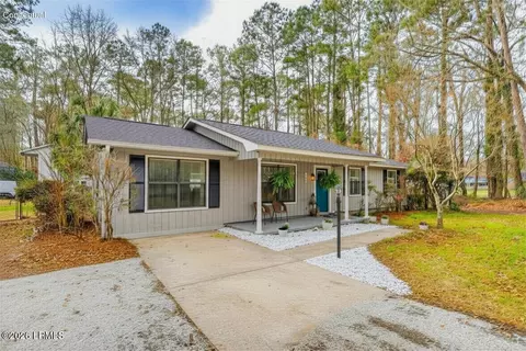 640 Old House Rd, Ridgeland, SC 29936