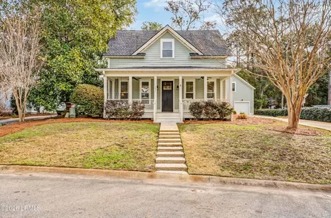 131 Fuller St, Beaufort, SC 29902
