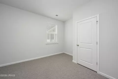 Bedroom - 77 Cedar View Cir, Bluffton, SC 29909 photo 1 of 7