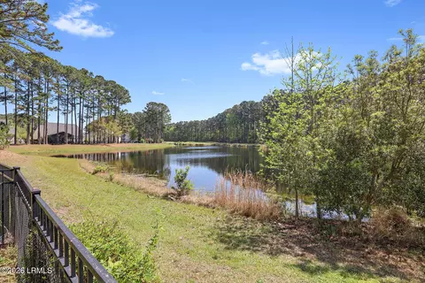 View/Area - 169 Pinecrest Dr, Bluffton, SC 29910 photo 4 of 10