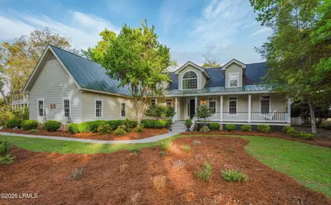 23 Ridge Rd, Beaufort, SC 29907