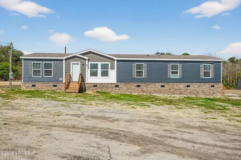 90 Bomar Pl, Walterboro, SC 29488