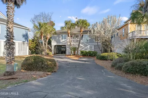 9 Nautical Watch Way, Saint Helena Island, SC 29920