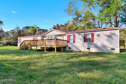 11 Burbage Ln, Beaufort, SC 29906