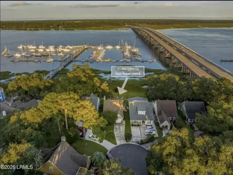 21 Mariners Ct, Port Royal, SC 29935