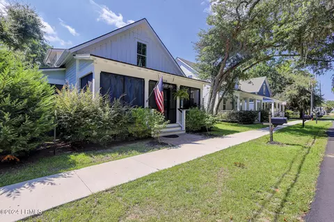 1516 Old Shell Rd, Port Royal, SC 29935