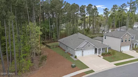View/Area - 10 Runner Stone Rd, Bluffton, SC 29909 photo 2 of 13