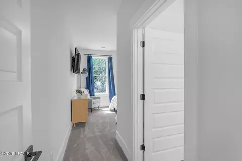 Entry Way - 10 Runner Stone Rd, Bluffton, SC 29909 photo 4 of 4