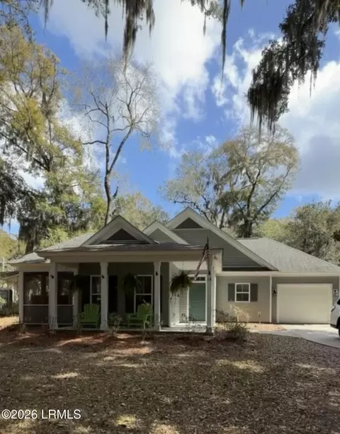 14 Partridge Cir, Beaufort, SC 29907