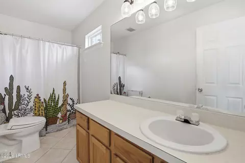 Bath - 36 Sandy Pointe Dr, Bluffton, SC 29910 photo 5 of 5