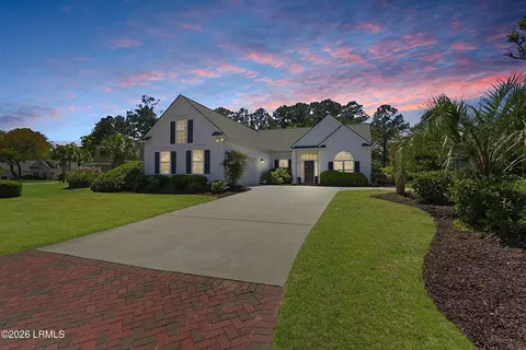 6 Crescent Cir, Bluffton, SC 29910