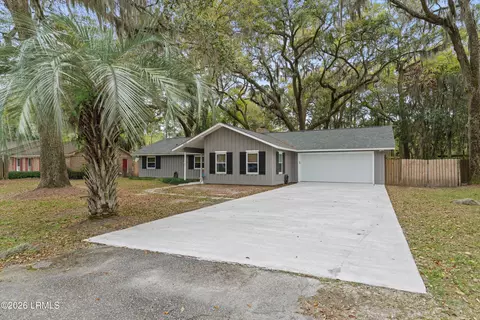 3032 Mink Point Blvd, Beaufort, SC 29902