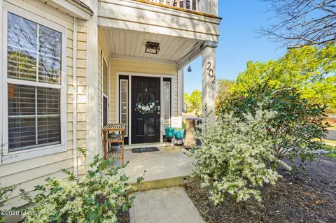 202 College Ln, Bluffton, SC 29909