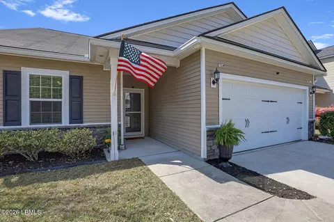8 Tugaloo Dr, Beaufort, SC 29906