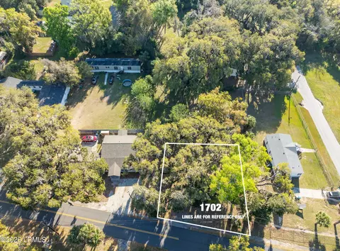 1702 Old Shell Rd, Port Royal, SC 29935