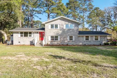 656 Broad River Blvd, Beaufort, SC 29906