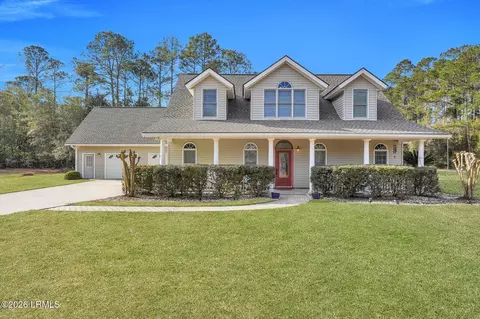 2 Long Lake Dr, Bluffton, SC 29910