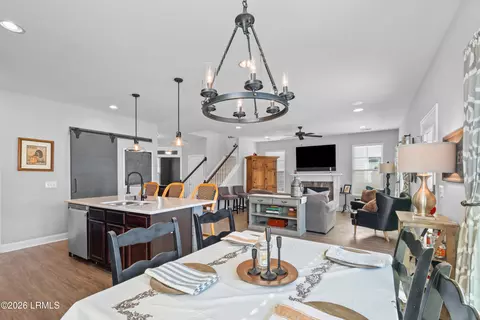 8 7th Ave, Bluffton, SC 29910 photo 16