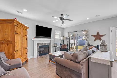 8 7th Ave, Bluffton, SC 29910 photo 8