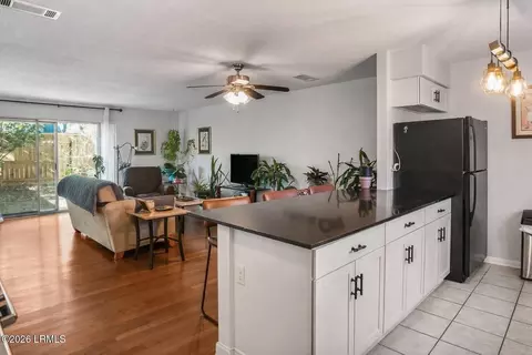 900 Brotherhood Rd #B2, Beaufort, SC 29902
