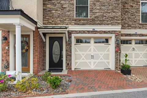 46 Battery Creek Club Dr, Beaufort, SC 29902