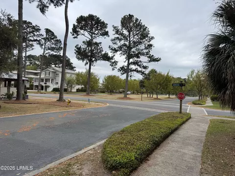 24 Welsh Pony Cir, Hilton Head Island, SC 29926