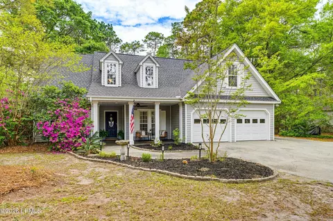 13 James F Byrnes St, Beaufort, SC 29907