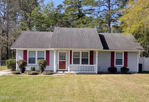 37 Burlington Cir, Beaufort, SC 29906
